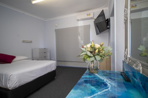 DELUXE FAMILY ROOM WITH WELCOME DRINK